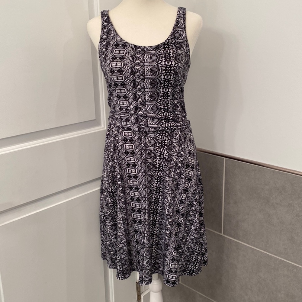 ❤️3/$30 Faded Glory Dress